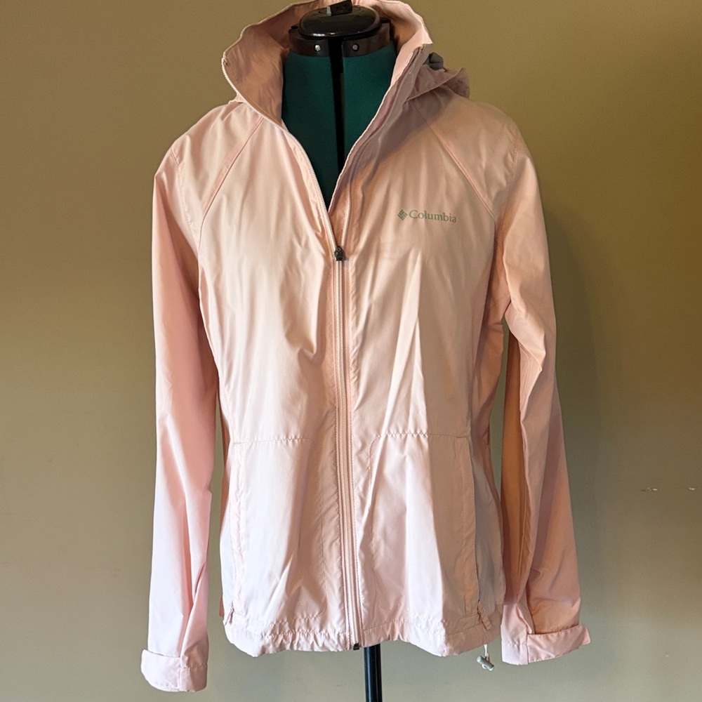 Columbia Women's Light Pink Ski Jacket